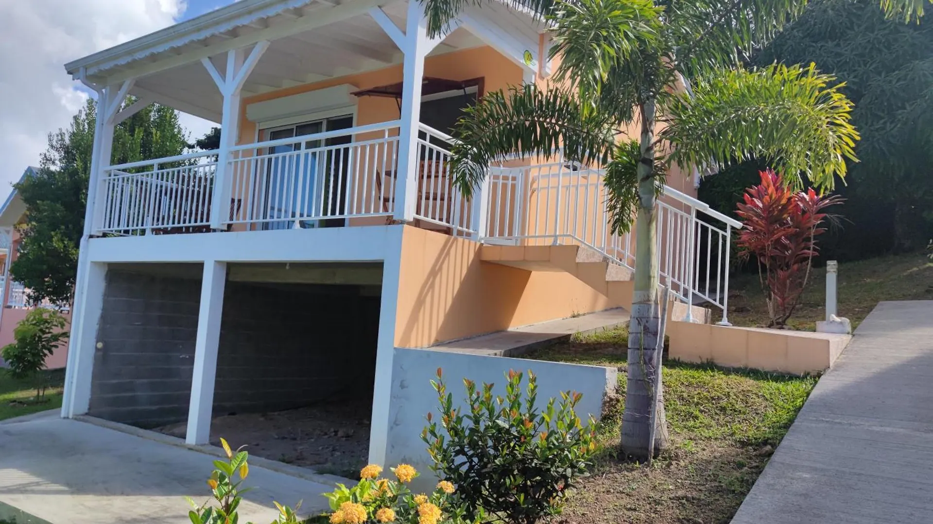 Gite Zozio Kreyol Pointe-Noire